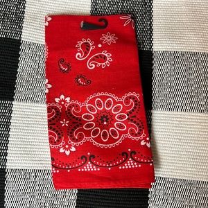 #A.28.0 🦋$2 ADD ON• Bandanna Red